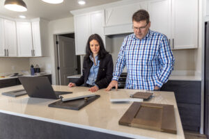 The Harvell team discuss finishing options for a custom home.